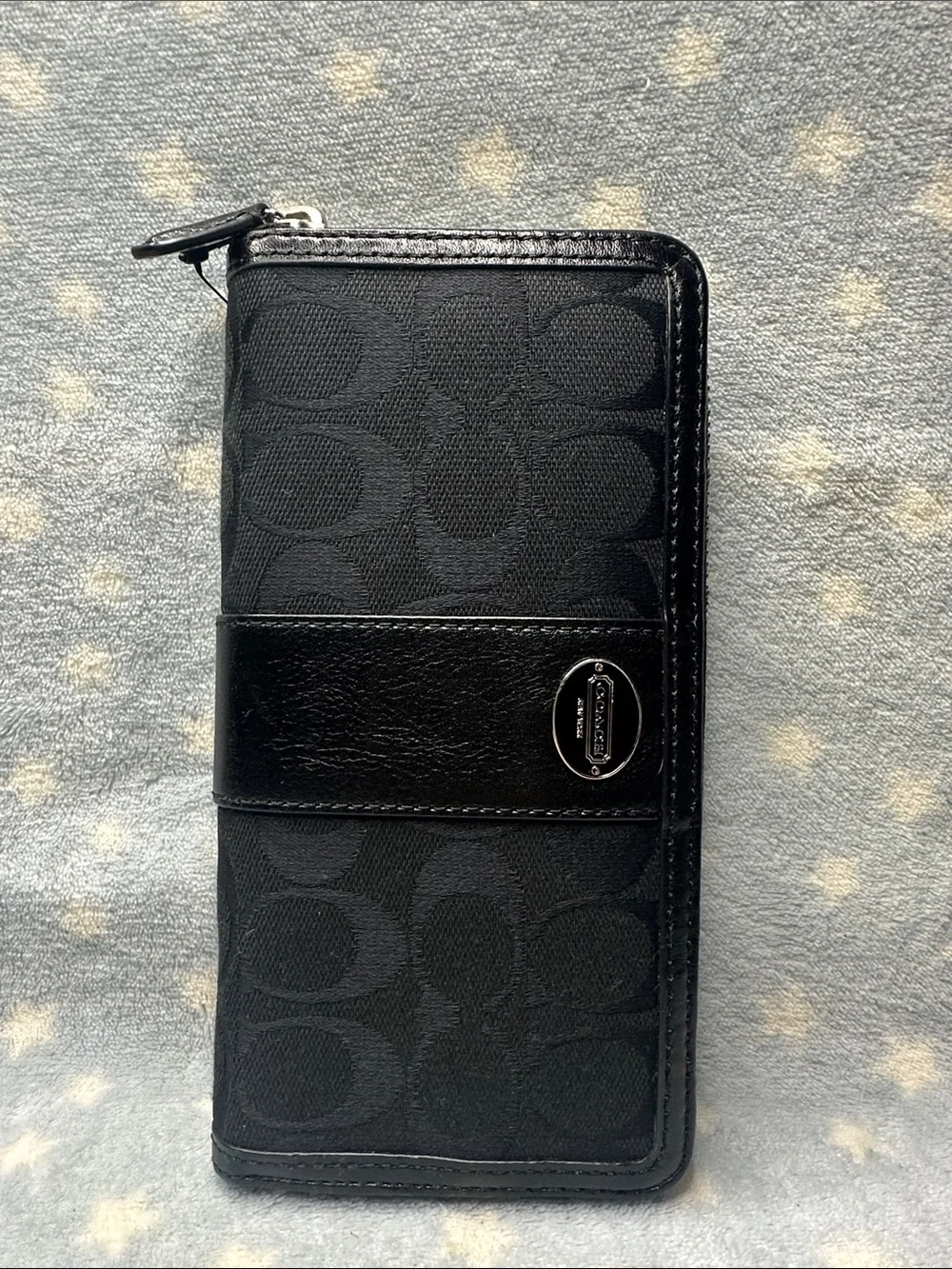 Coach Black Signature Continental Card Holder Wallet